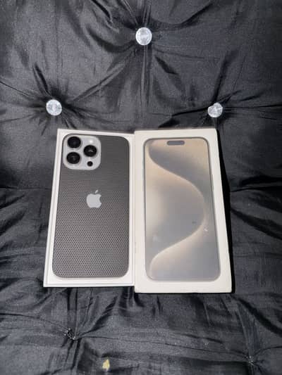 Apple iPhone 15 Pro Max
