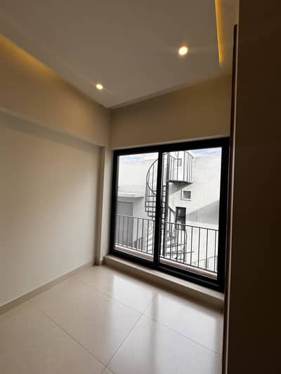 D-12 Prime Location Triple Storey 6 Bed 3 Kitchen Beautiful House For Sale