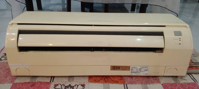 RS:40000 Split Ac 1 ton for sale.