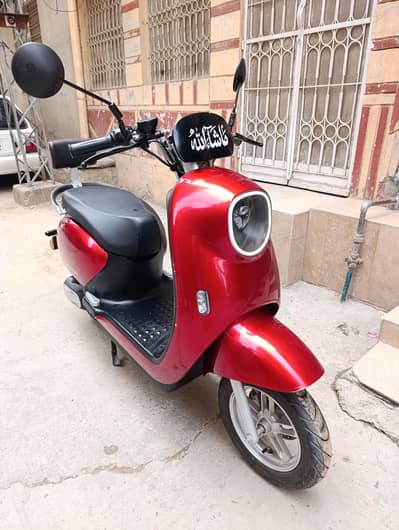 Yadea M3