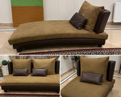 Premium suede fabric upholstery • Dark brown leatherette side panels a