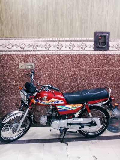 Honda cd 70 total original bike