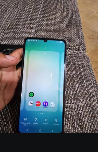 Samsung Mobile A06