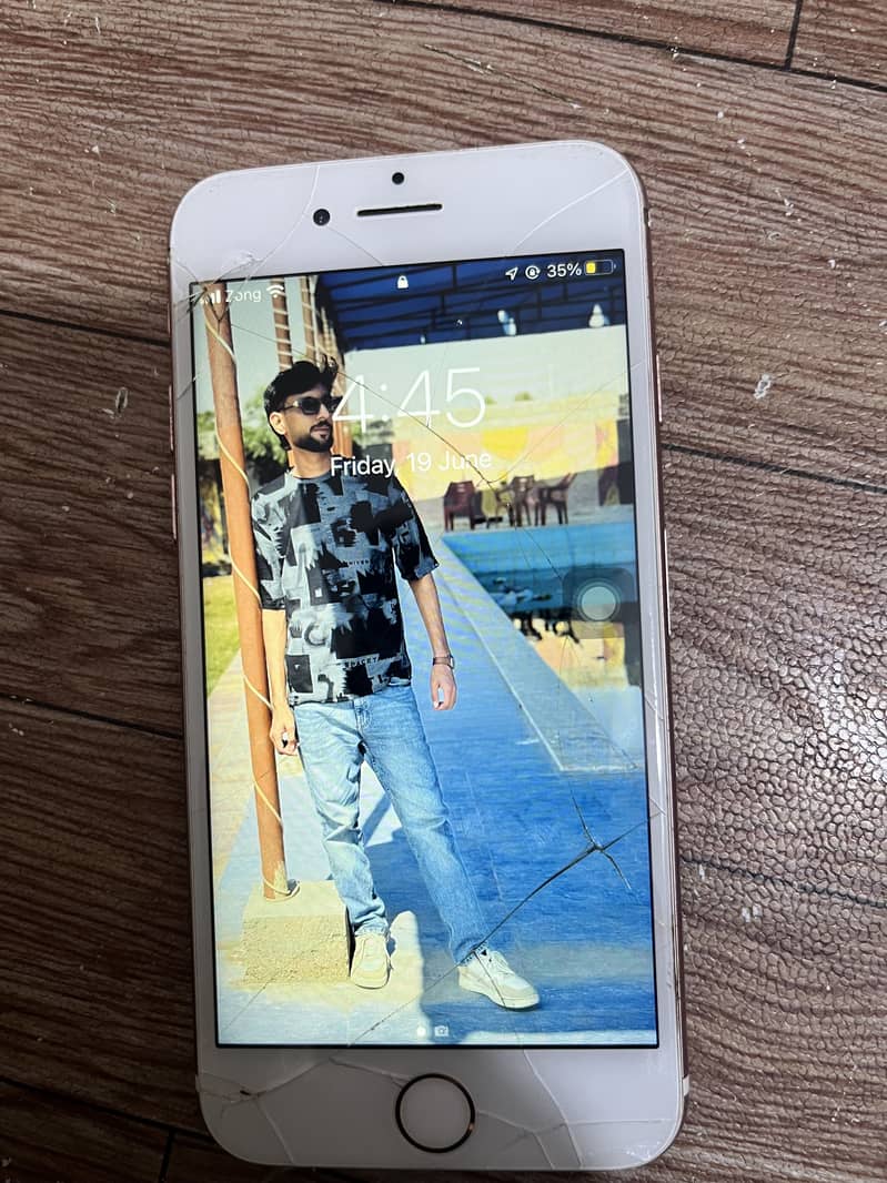 Apple iPhone 7 2