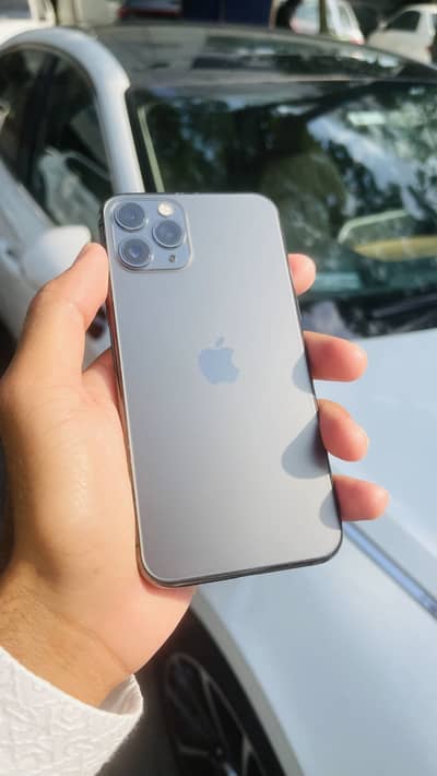 iPhone 11 Pro PTA (256GB -84% Health)