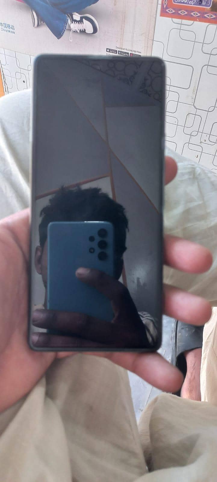 Tecno CAMON 30 1