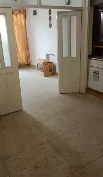 G-10/1 35x70 Old Construction House For Sale Prime Location (park available after one house in street)