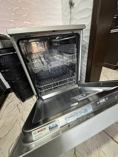 Bosch Dishwasher excellent condition