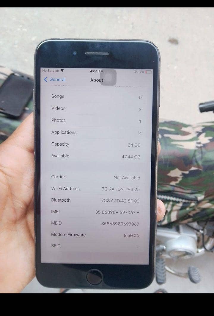 Apple iPhone 8 Plus 3