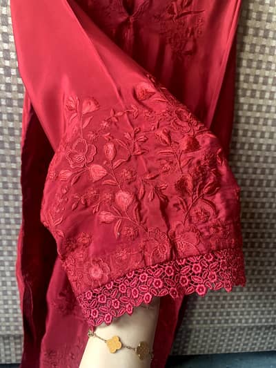 brand lakhanys silk embroidered 3pcs suit