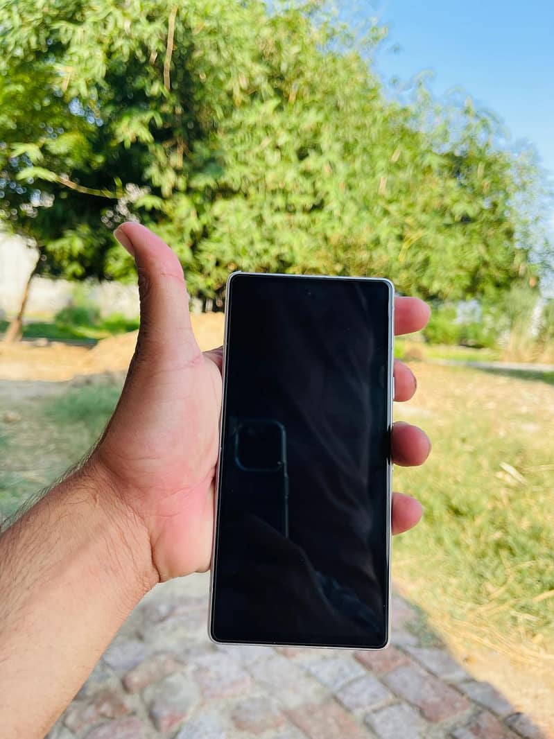 Google Pixel 7a 3