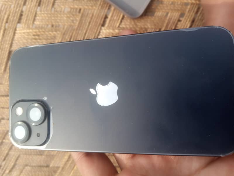 Apple iPhone 13 1