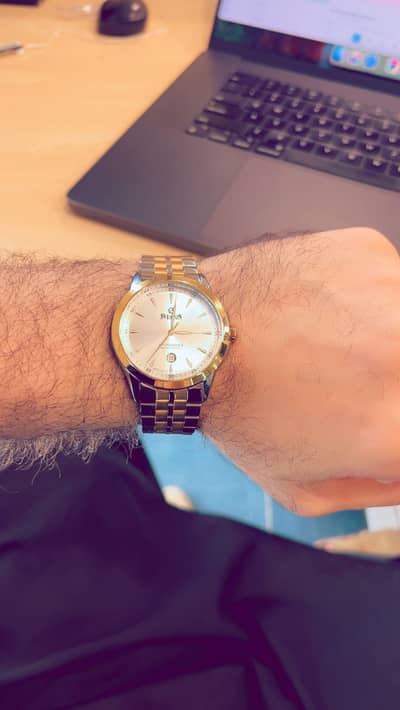 Sveston Stupendous watch