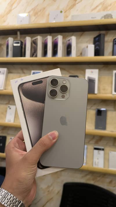 Apple iPhone 15 Pro Max