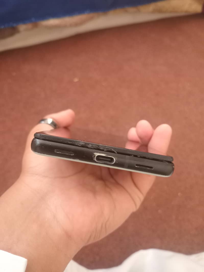 Google Pixel 6a 4