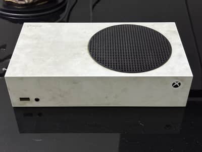 Used Xbox Series S white edition with Original Controller