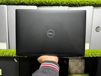 Dell Latitude 7490 , i7 8th Gen 8/256 FHD Backlit