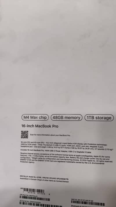 apple MacBook pro M4 max in 16" 48gb 1 TB SSD complete box 10/10