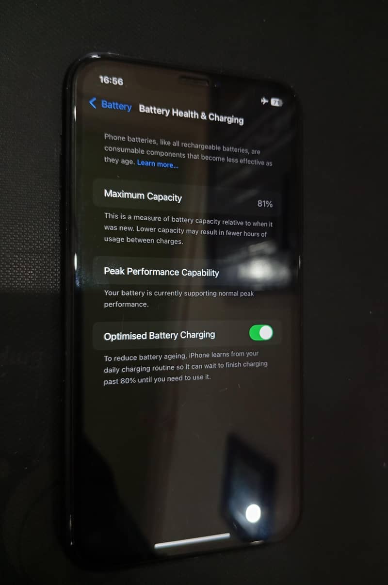 iPhone XR 1