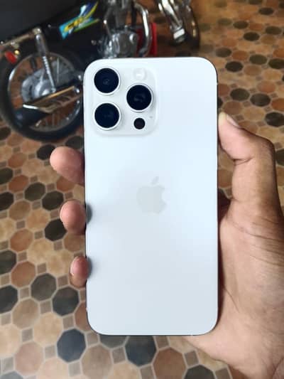 Apple iPhone 15 Pro Max