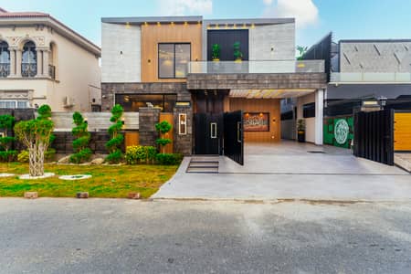 Elegant 1 Kanal Designer House at Best Price in DHA Phase 7 Lahore