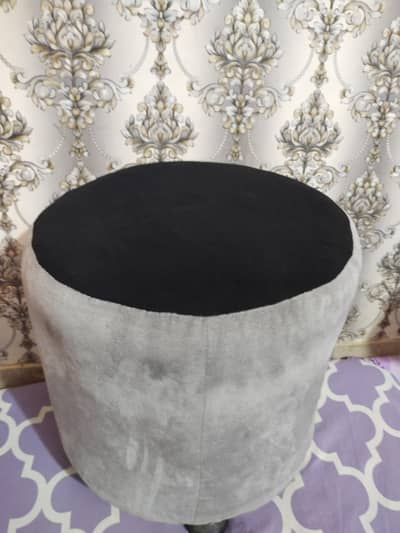 1 Seater mora