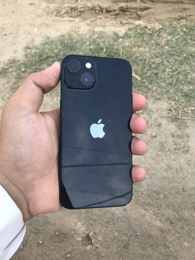 iPhone 13 sample 5