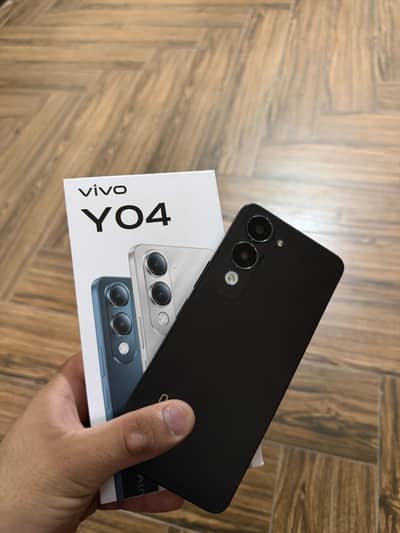 VIVO Y04 4+4GB RAM 128GB STORAGE