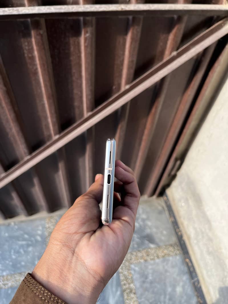 Google Pixel 7 Pro 2