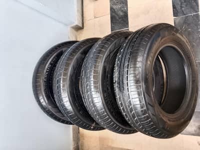 Imported Tubeless Radial tyres Set Size (13) 175/70/13 03428373343