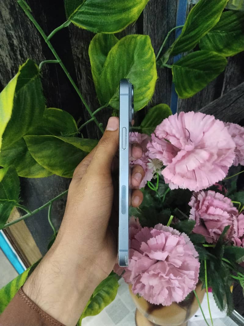 Apple iPhone 14 plus 1