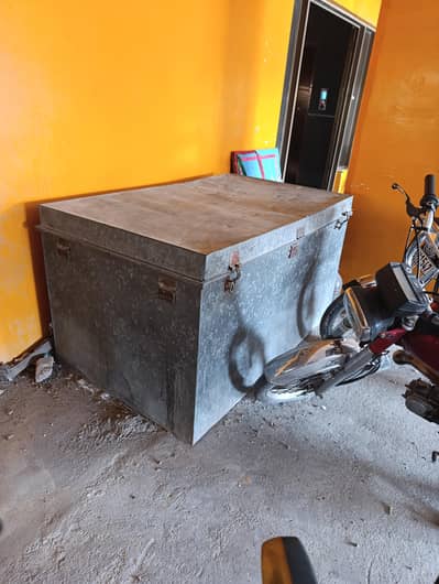 Steel Trunk Large