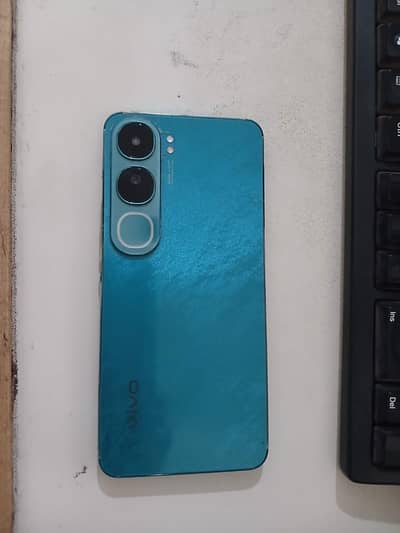 Vivo Y200