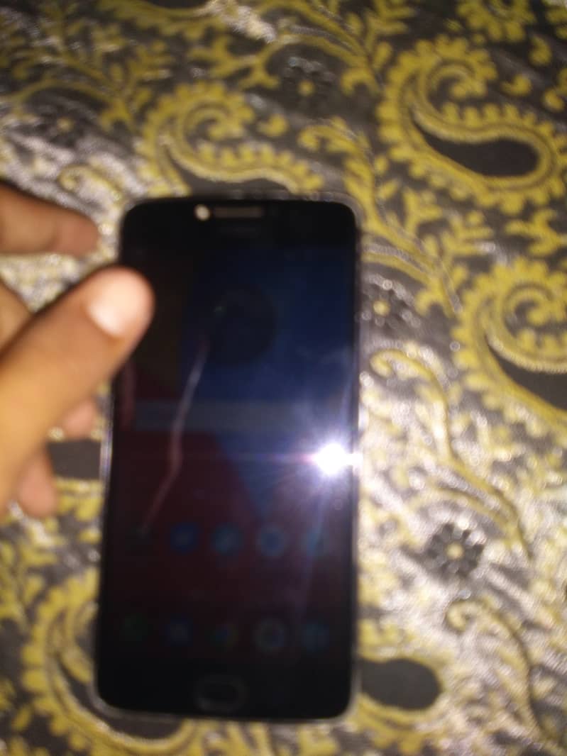 moto e4 plus hai 7