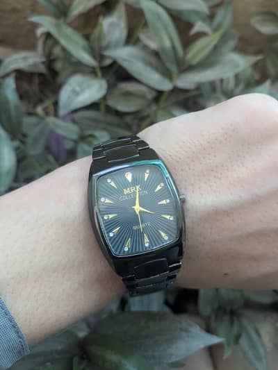 MRK Collection Model Square-Shape Sleek Black Chain Men's Watch