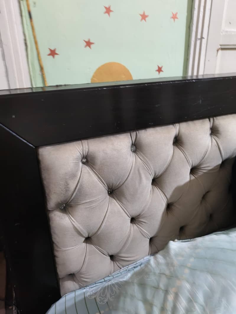 bed set dressing mirror 3