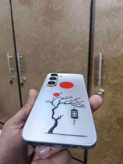 Infinix hot 60 pro 10/10 condition like box open  exchange possible