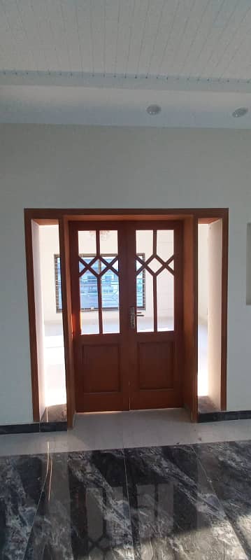 20 Marla House Available for Sale in G-15 Islamabad