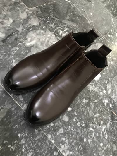Chalsea shoes 8 number