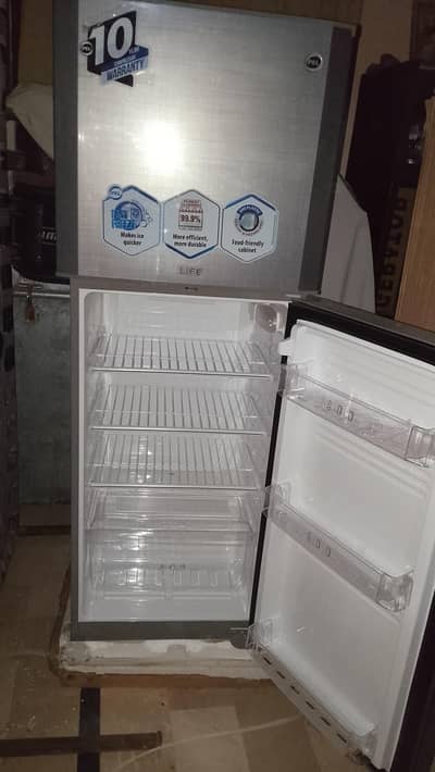 Pel Life Refrigerator non inverter