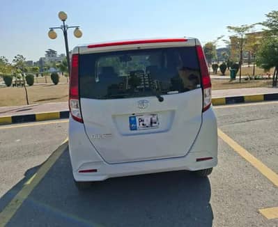 Toyota Roomy 2021
