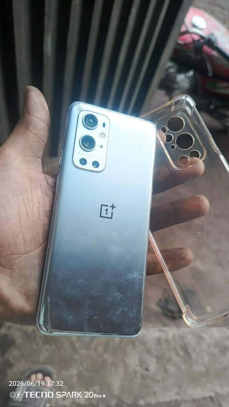 One Plus 9 Pro 0