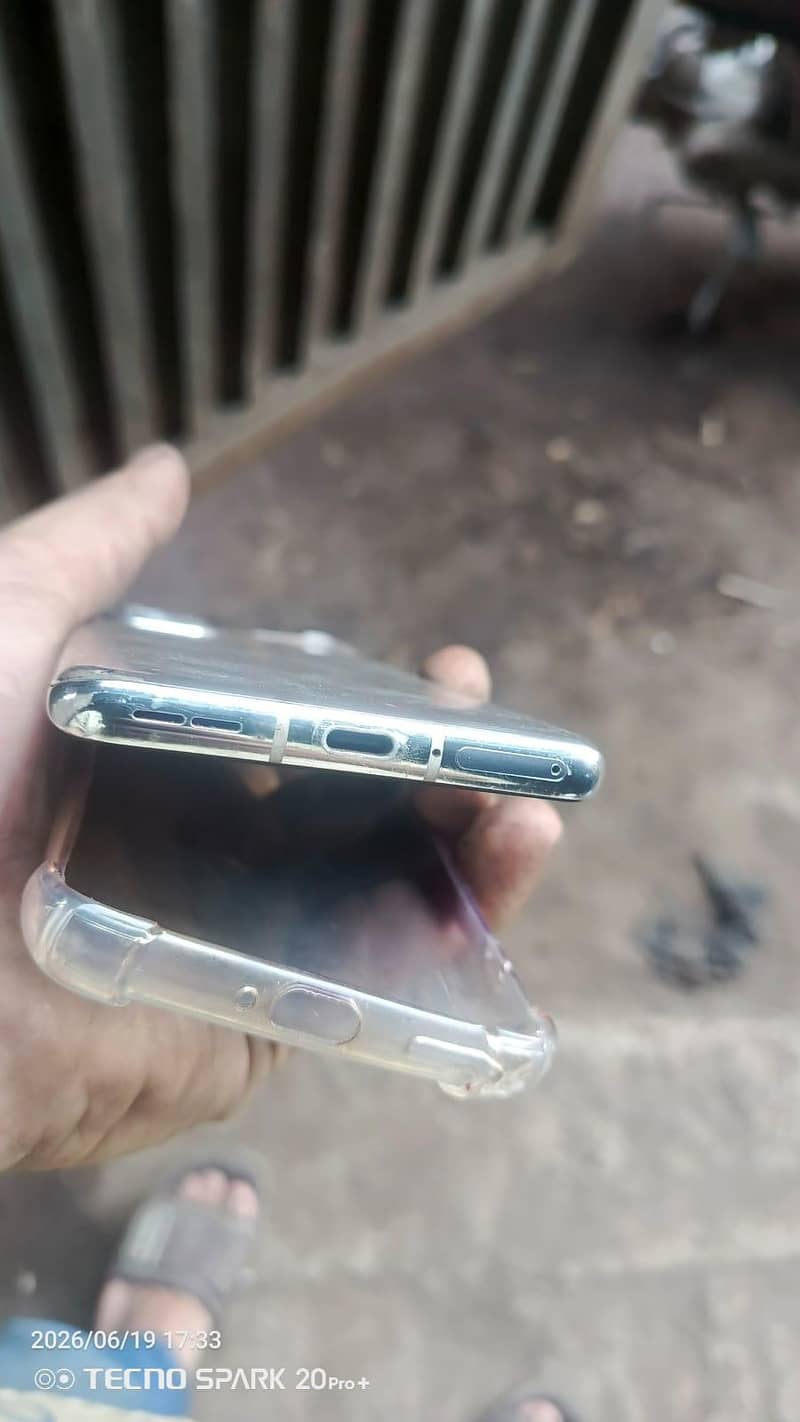 One Plus 9 Pro 3