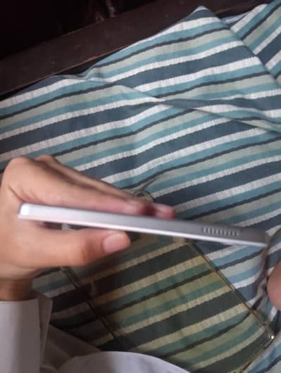 SAMSUNG GLAXY A7 LITE TABLATE
