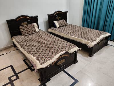 Wooden Bed set 2 single beds in Great Condition