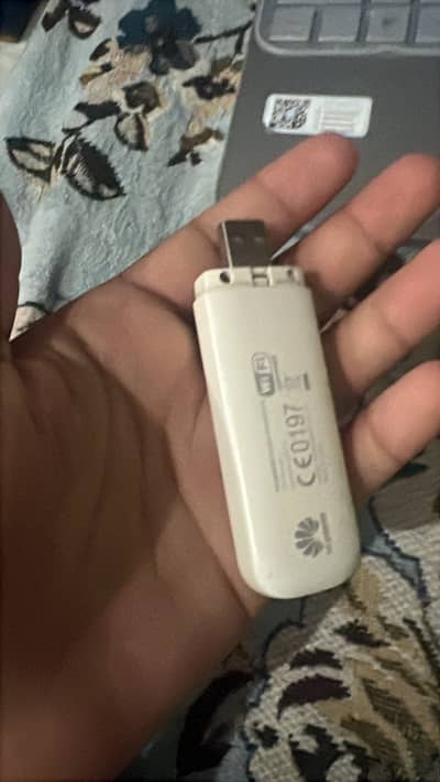 Zong Internet device