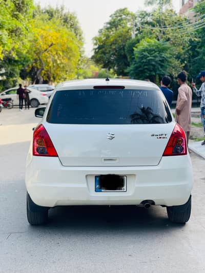 Suzuki Swift 2013