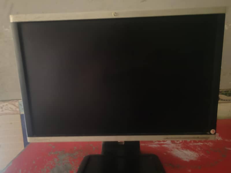 led computer 8
