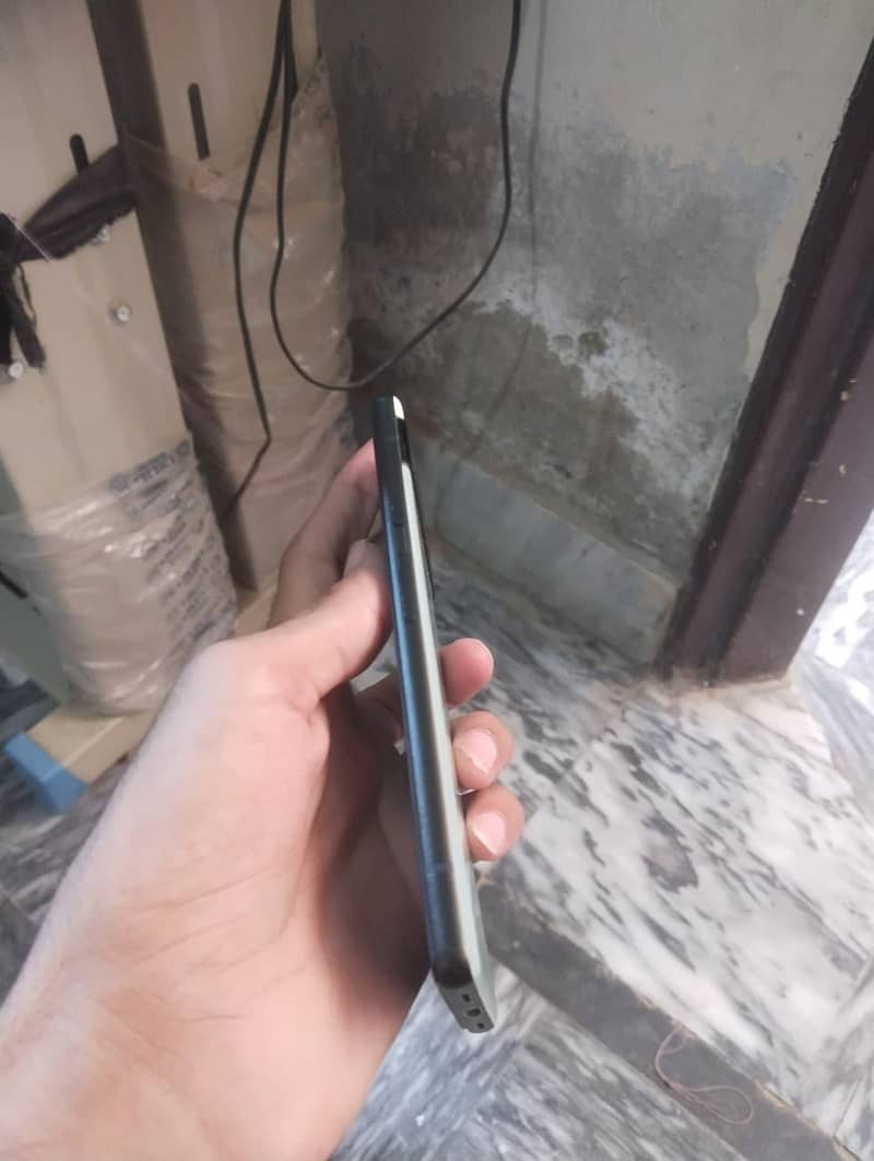 Google Pixel 6a 4