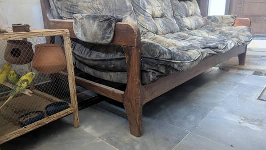3 seater use sofa